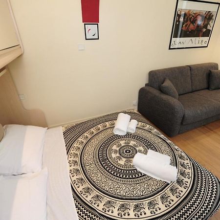 Mini Suite Miro Five Stars Holiday House Nice Exterior foto
