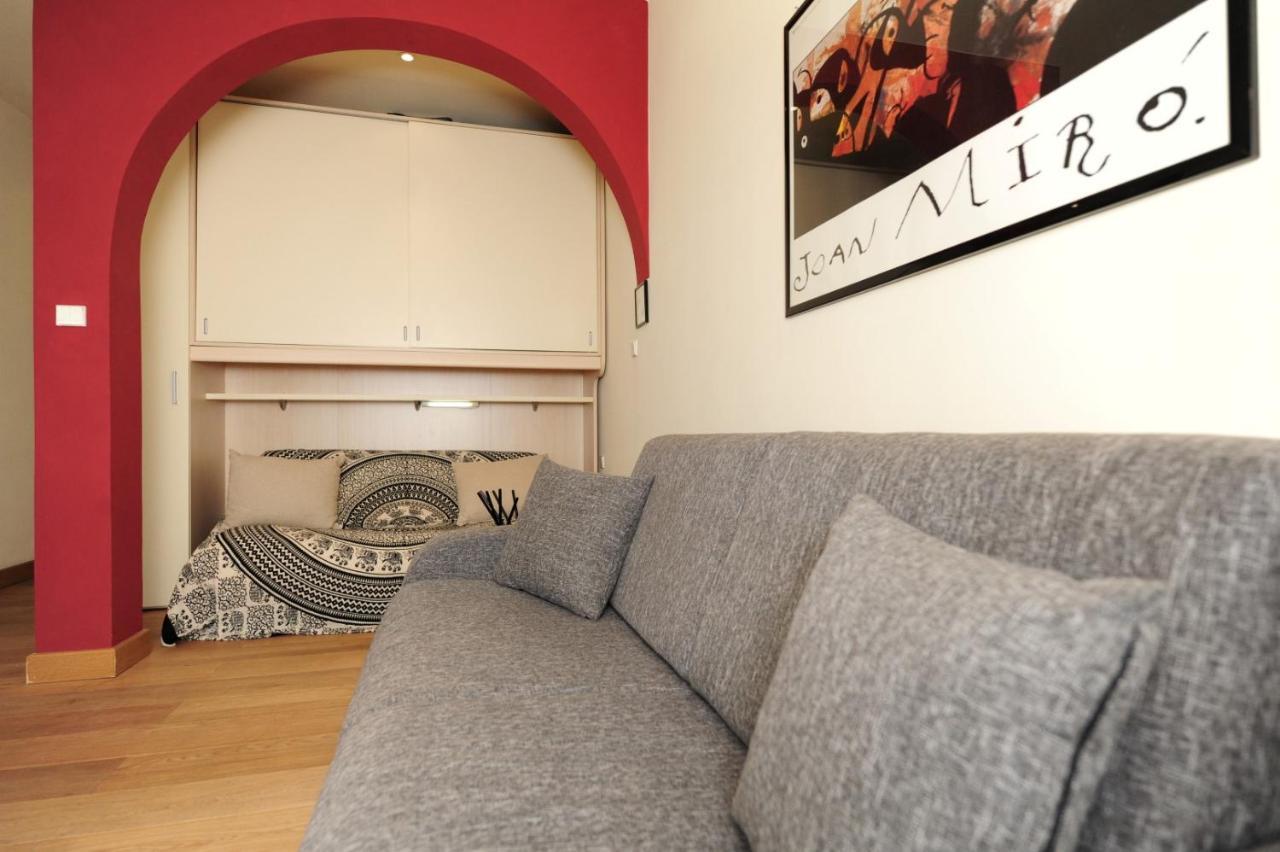 Mini Suite Miro Five Stars Holiday House Nice Exterior foto