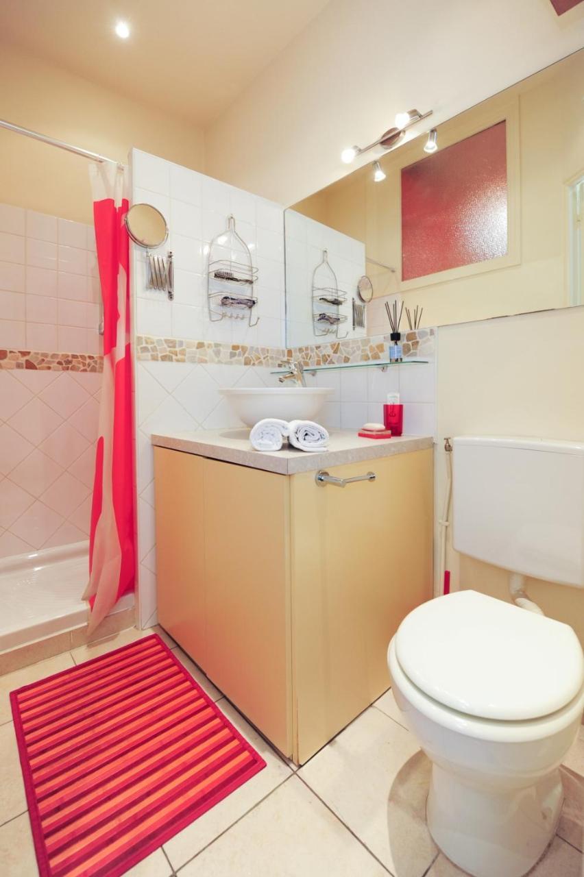 Mini Suite Miro Five Stars Holiday House Nice Exterior foto